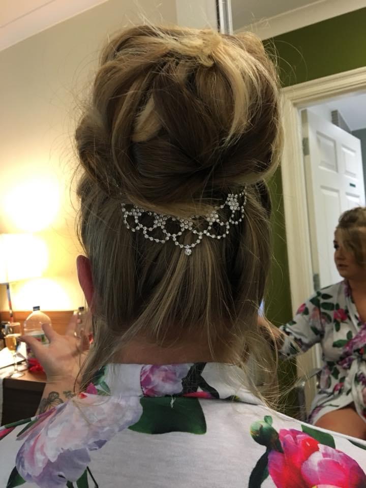 Hair Up - Mobile Hairdresser