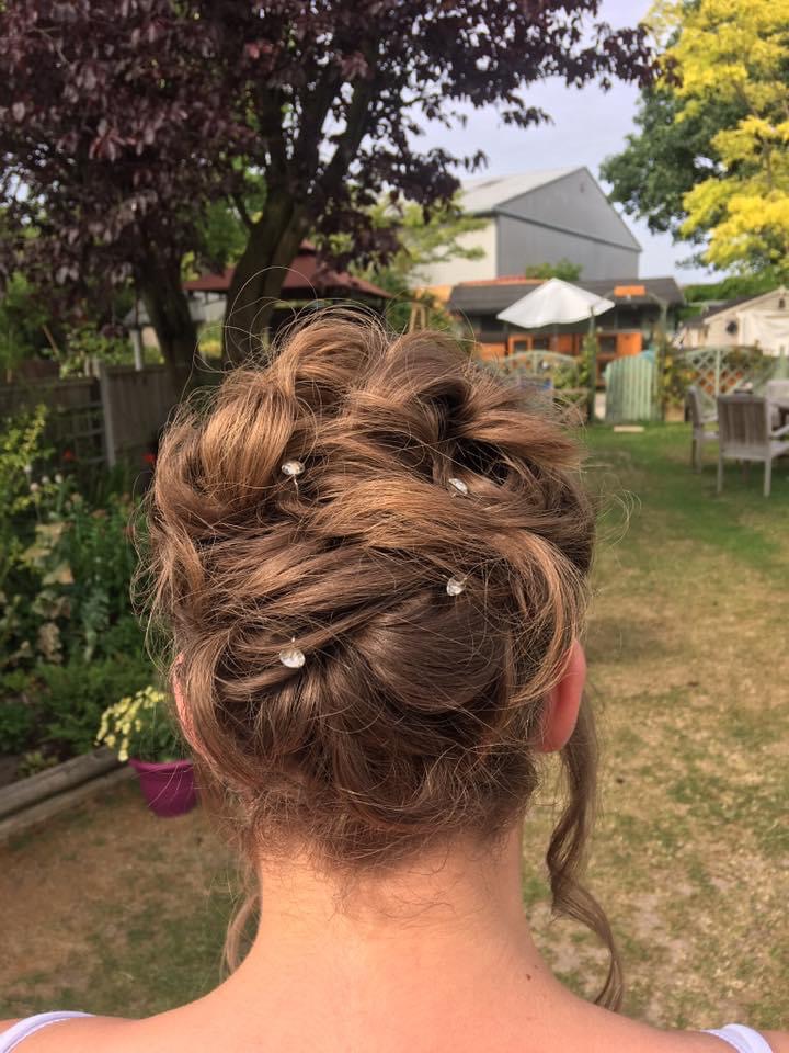 Hair Up - Mobile Hairdresser