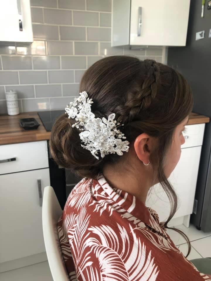 Hair Up - Mobile Hairdresser